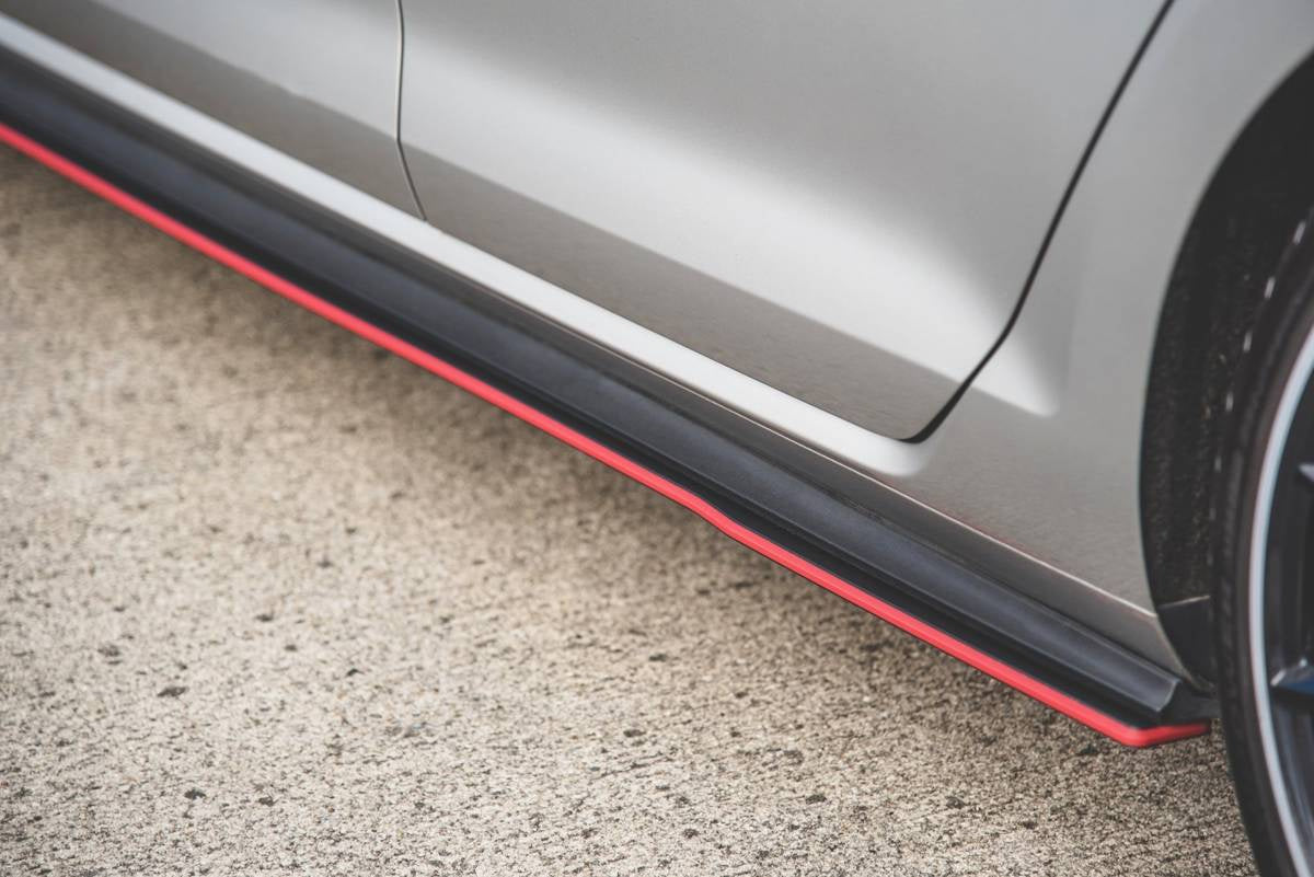 Diffuser Volkswagen Golf 7 GTI Side Skirts Racing Black