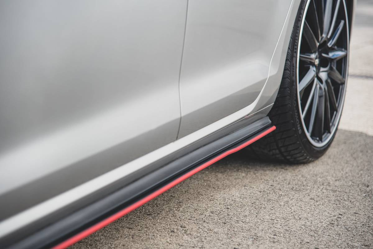 Diffuser Volkswagen Golf 7 GTI Side Skirts Racing Black
