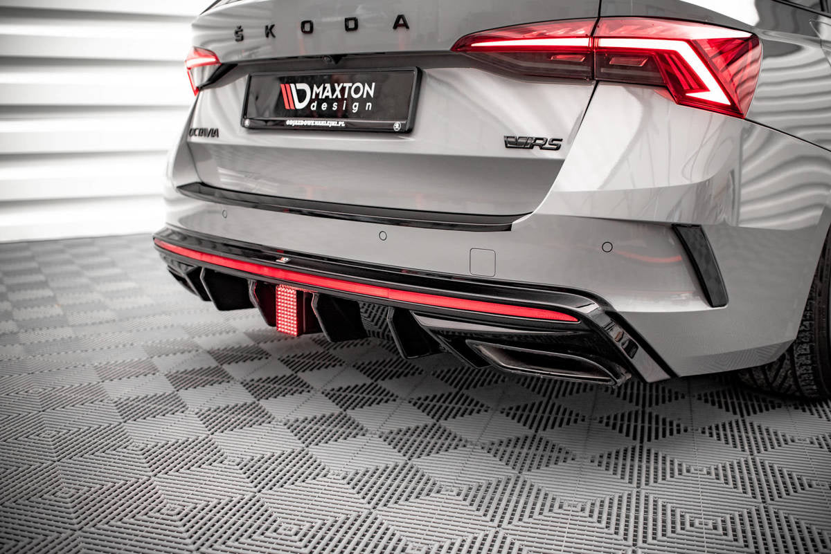 Diffusor Skoda Octavia IV RS Heckschürze Glanz Schwarz