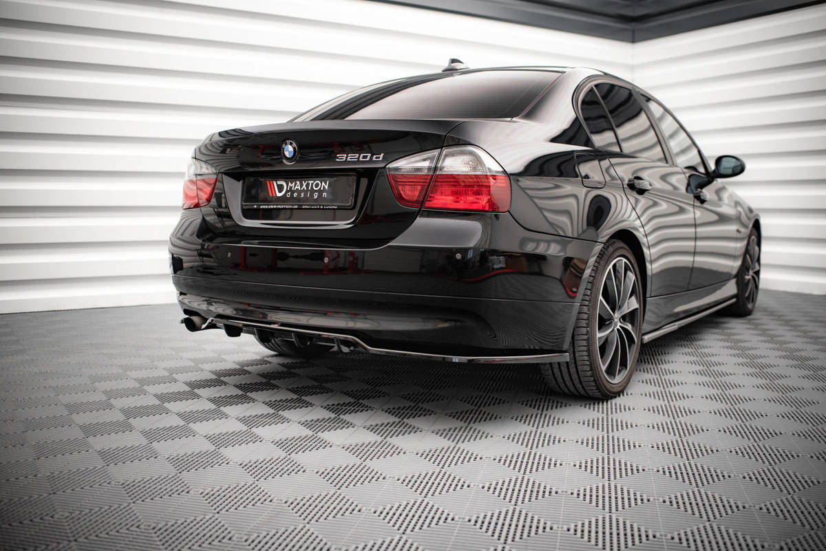 Splitter BMW 3 E90 Heck Mittelteil mit Diffusor Hochglanz Schwarz