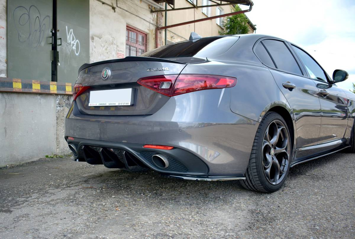 Diffusor Alfa Romeo Giulia Veloce Heckschürze Glanz Schwarz