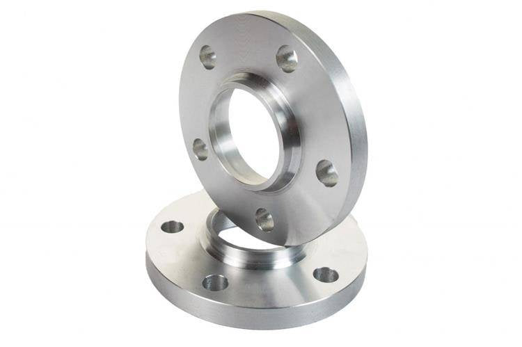 Schwarze Radabstandshalter 17mm 66,5mm 5x112