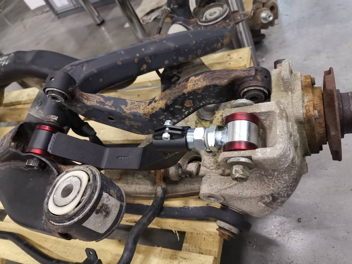Querlenker VW Golf MK5 Mk6 Audi A3 8P hinten verstellbar