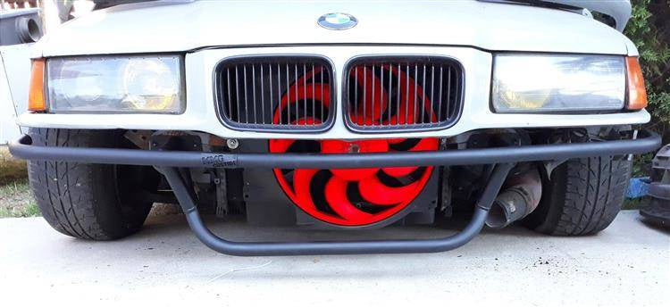Bash Bar BMW 3 E46 Licht