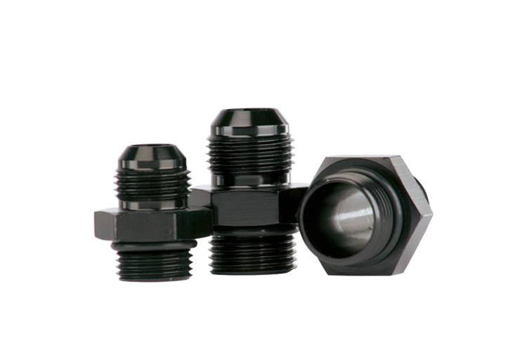 Aeromotive A2000 Pumpenanschluss-Set (inkl. (2) -10 AN Anschlüsse/(1) -8 AN Anschluss/O-Ringe)