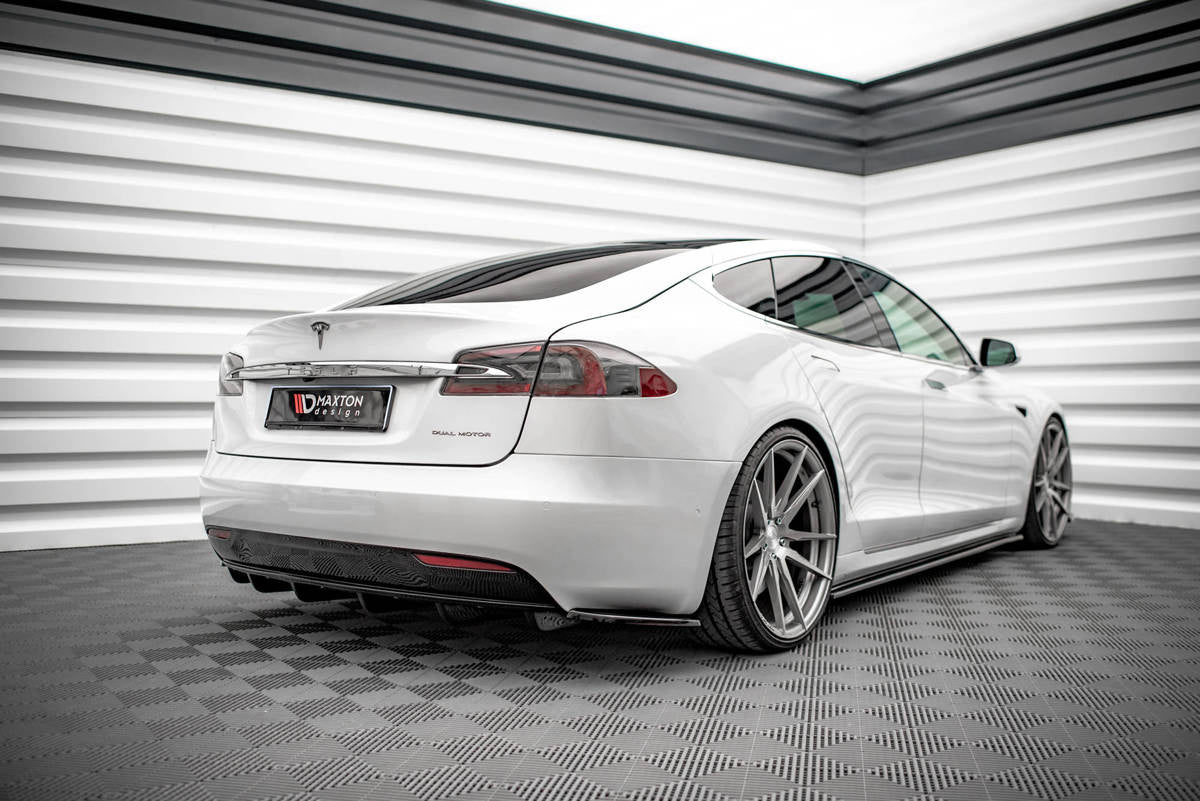 Diffusor Tesla Model S Facelift Heck Glanz Schwarz