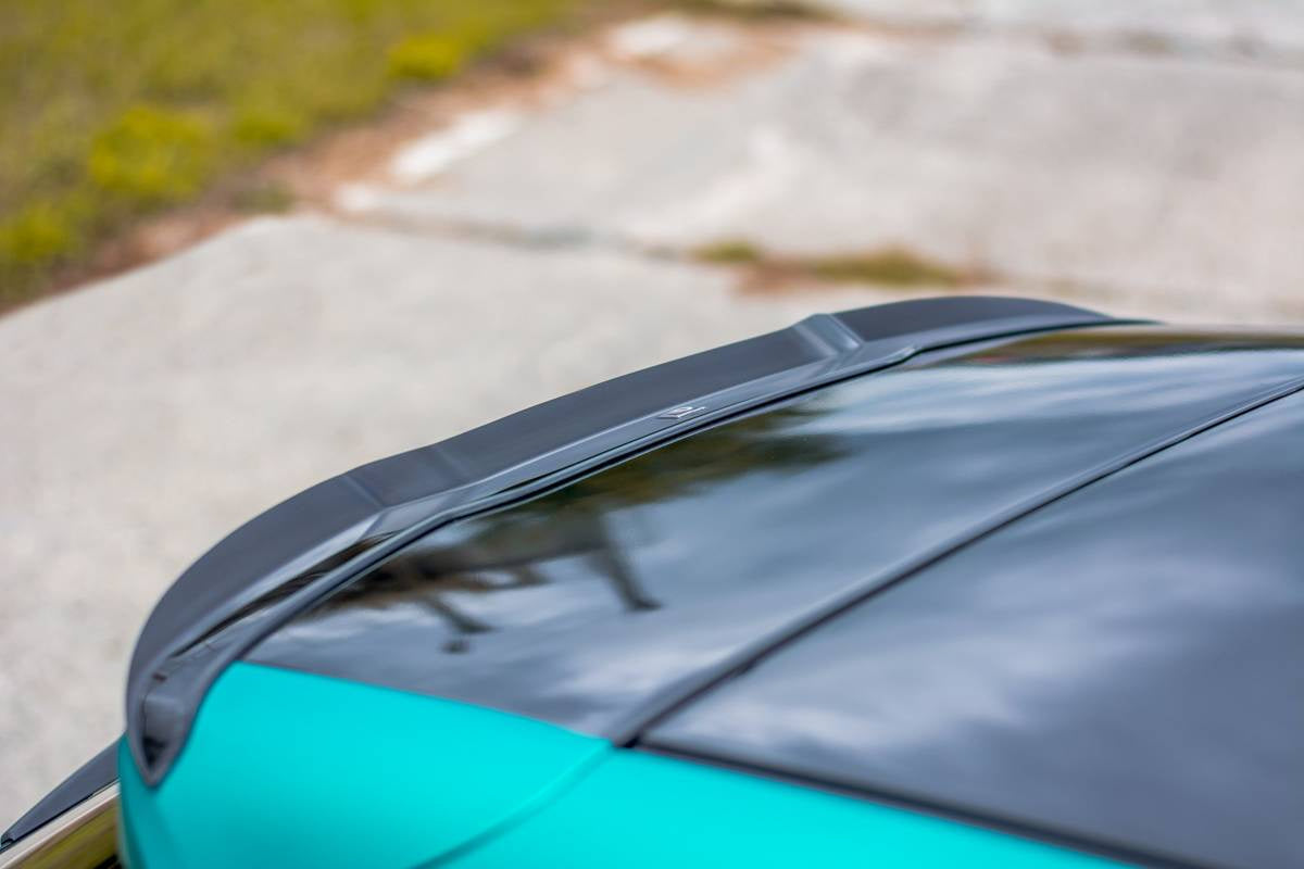 Spoiler Cap Volvo V40 Gloss Black