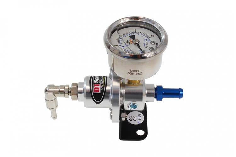 D1Spec Fuel pressure regulator Silver