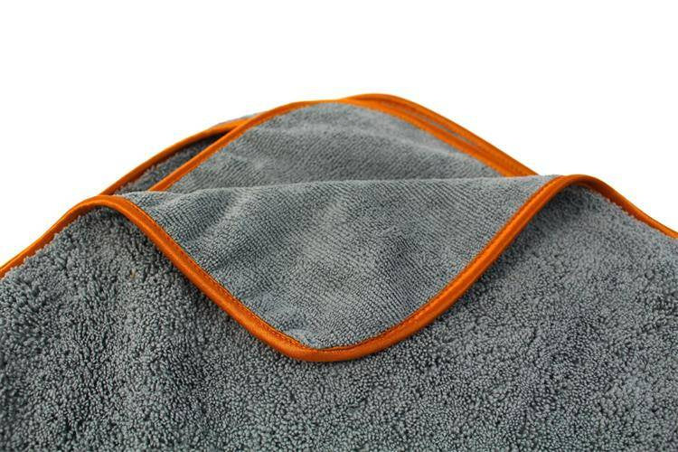 Daniel Washington Fluffy towel 90x60cm