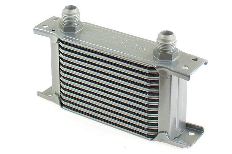 TurboWorks Ölkühler Slim Line 13-reihig 140x100x50 AN8 Silber