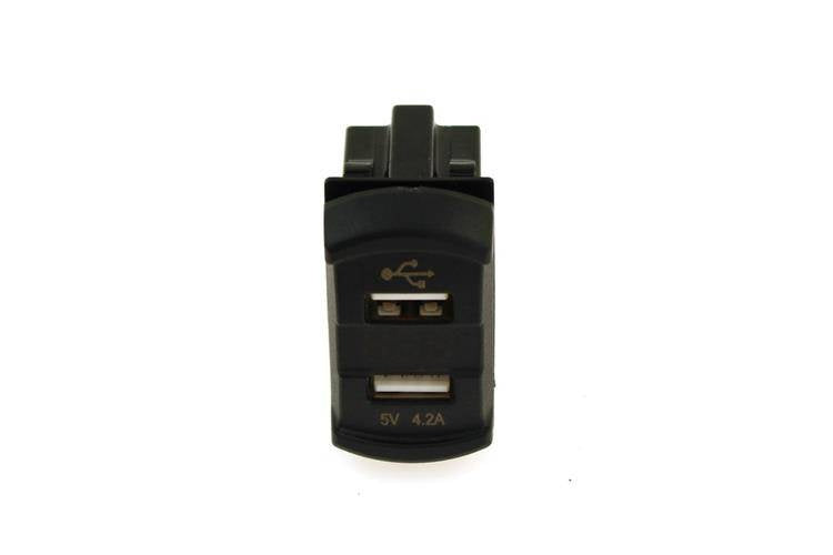 Socket 12/24V 2xUSB (4.2A) Volt