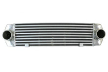 TurboWorks Ladeluftkühler BMW E82 E90 E92 Benziner 130mm
