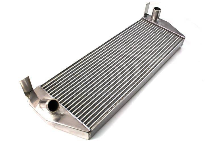 TurboWorks Intercooler Ford Focus ST MK2 770x300x50 inlet 2"