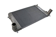 TurboWorks Ladeluftkühler VW Golf V Audi A3 579x419x36 Einlass 2,5" Rohr und Lamellen