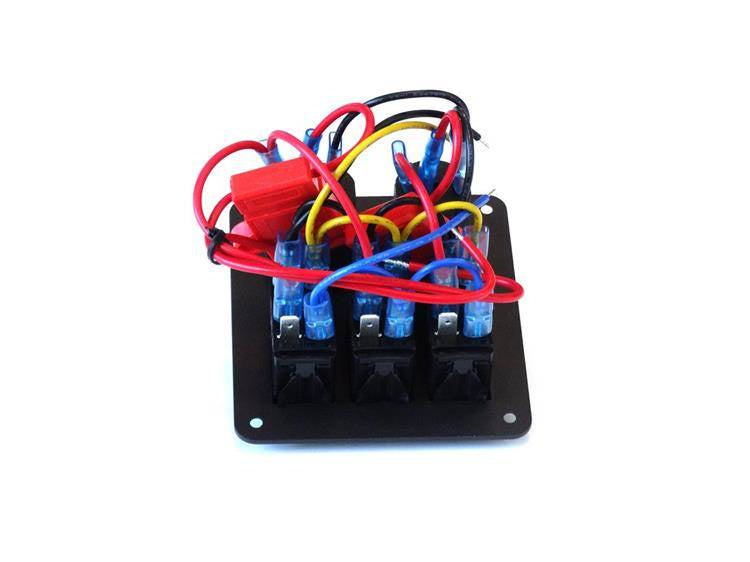 Switch panel 12/24V ON-OFFx3, 1xZ, 2xUSB 3,1A, 2xB 15A IP68