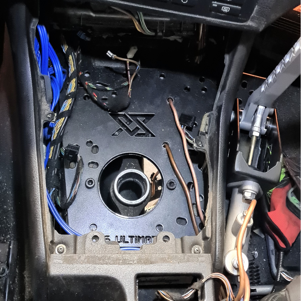 Handbremsen-Montageplatte gebohrt BMW E46 Schwarz