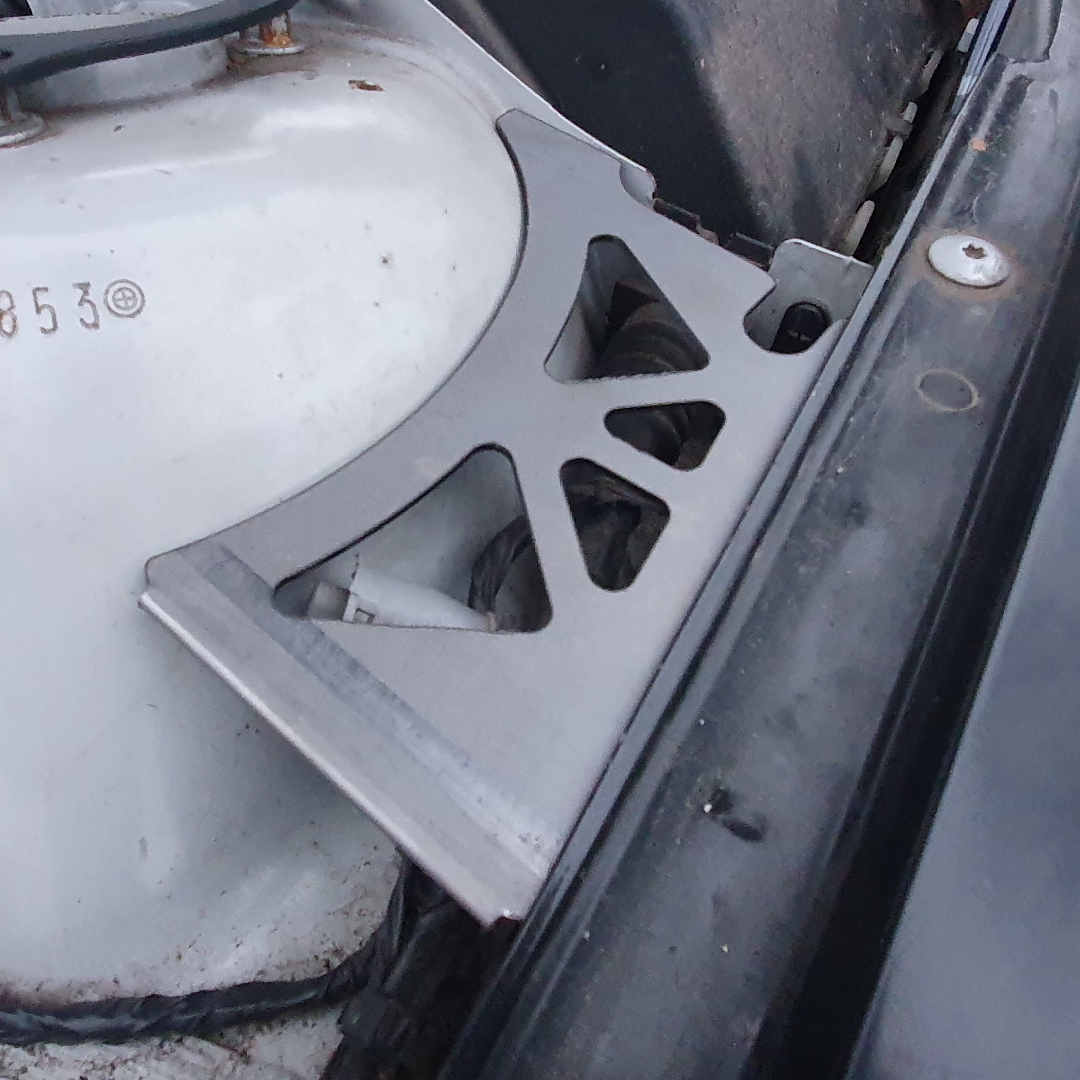 Reinforcement plate BMW 3 E46 Front shock towers